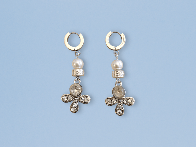 Earring 057