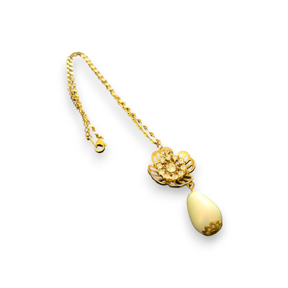 Golden Bloom Elegance Necklace