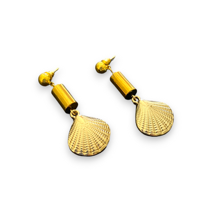 Golden Shell Earrings