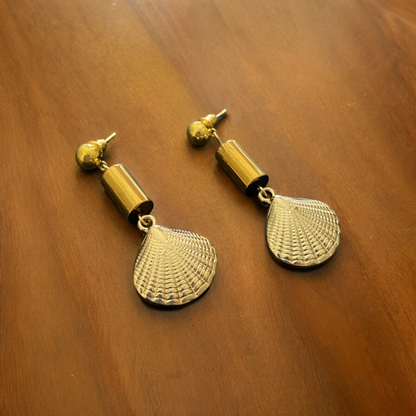 Golden Shell Earrings